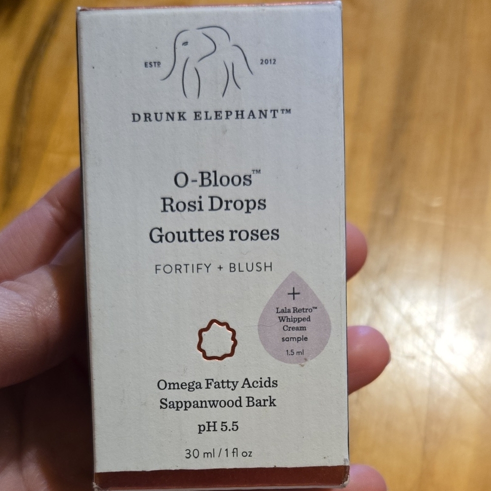 Drunk Elephant O-Bloos Rosi Drops in Cream and White